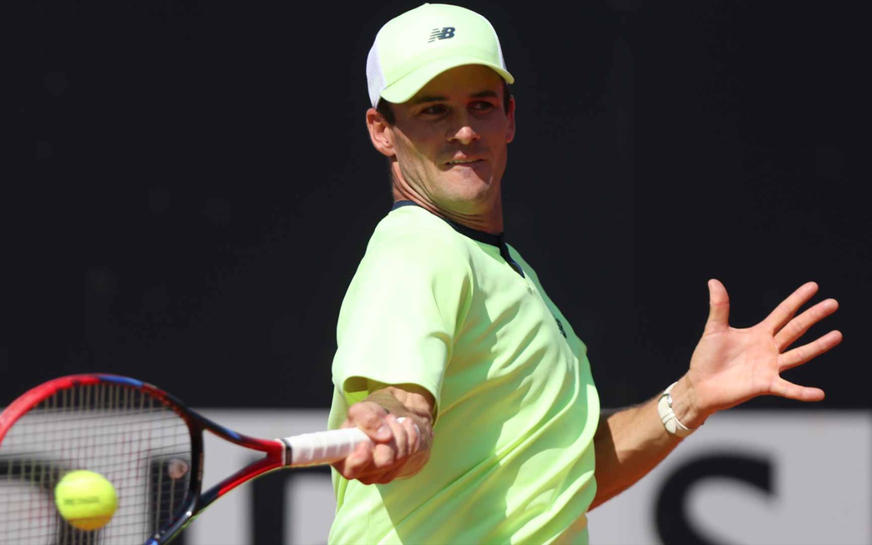 他用一个3 他用一个3