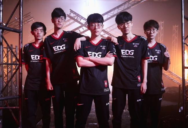 是滕哈格在 是滕哈格在