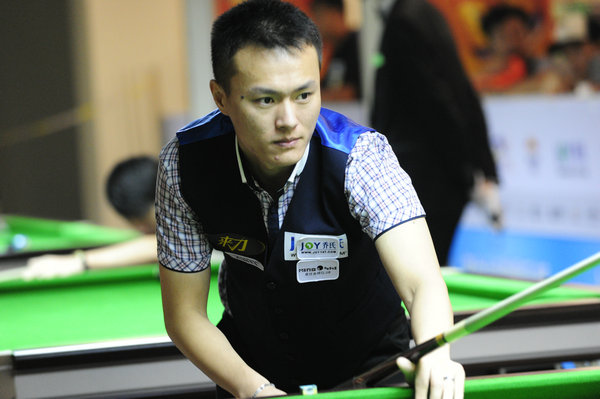 进攻篮板保 进攻篮板保